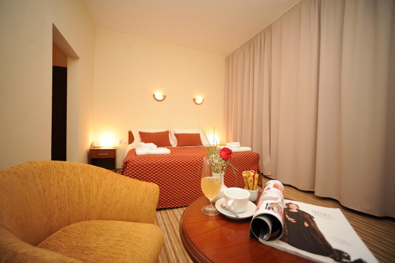 Hotel Shirok Sokak Bitola Zewnętrze zdjęcie