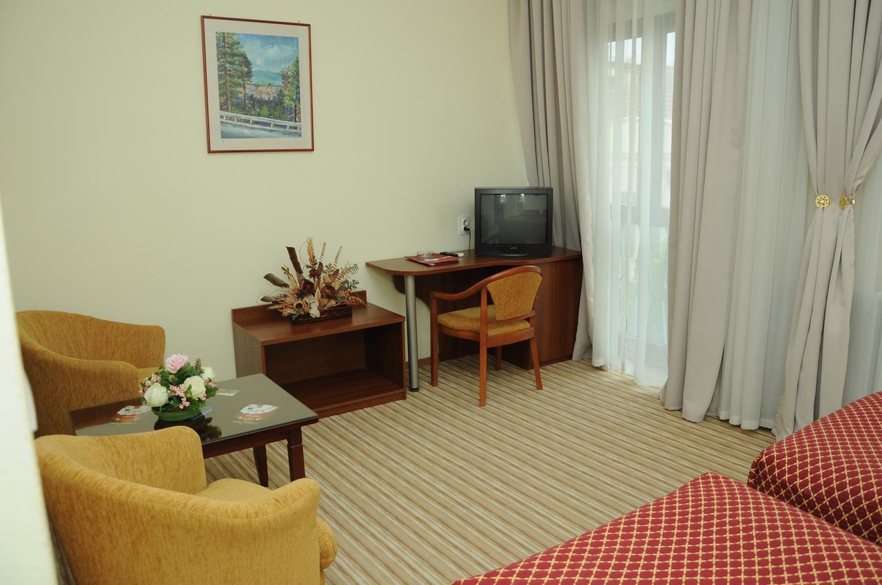 Hotel Shirok Sokak Bitola Zewnętrze zdjęcie