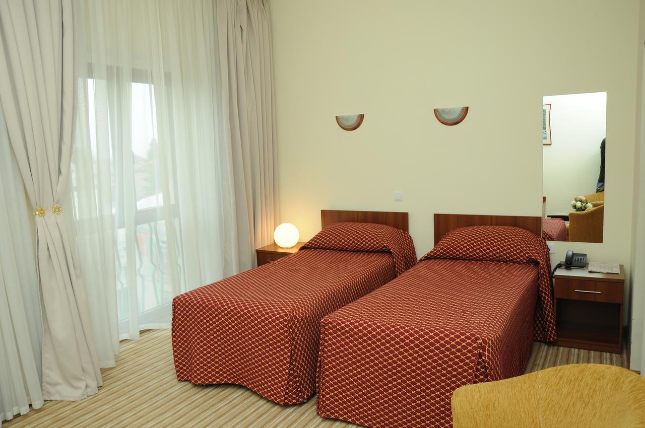 Hotel Shirok Sokak Bitola Zewnętrze zdjęcie