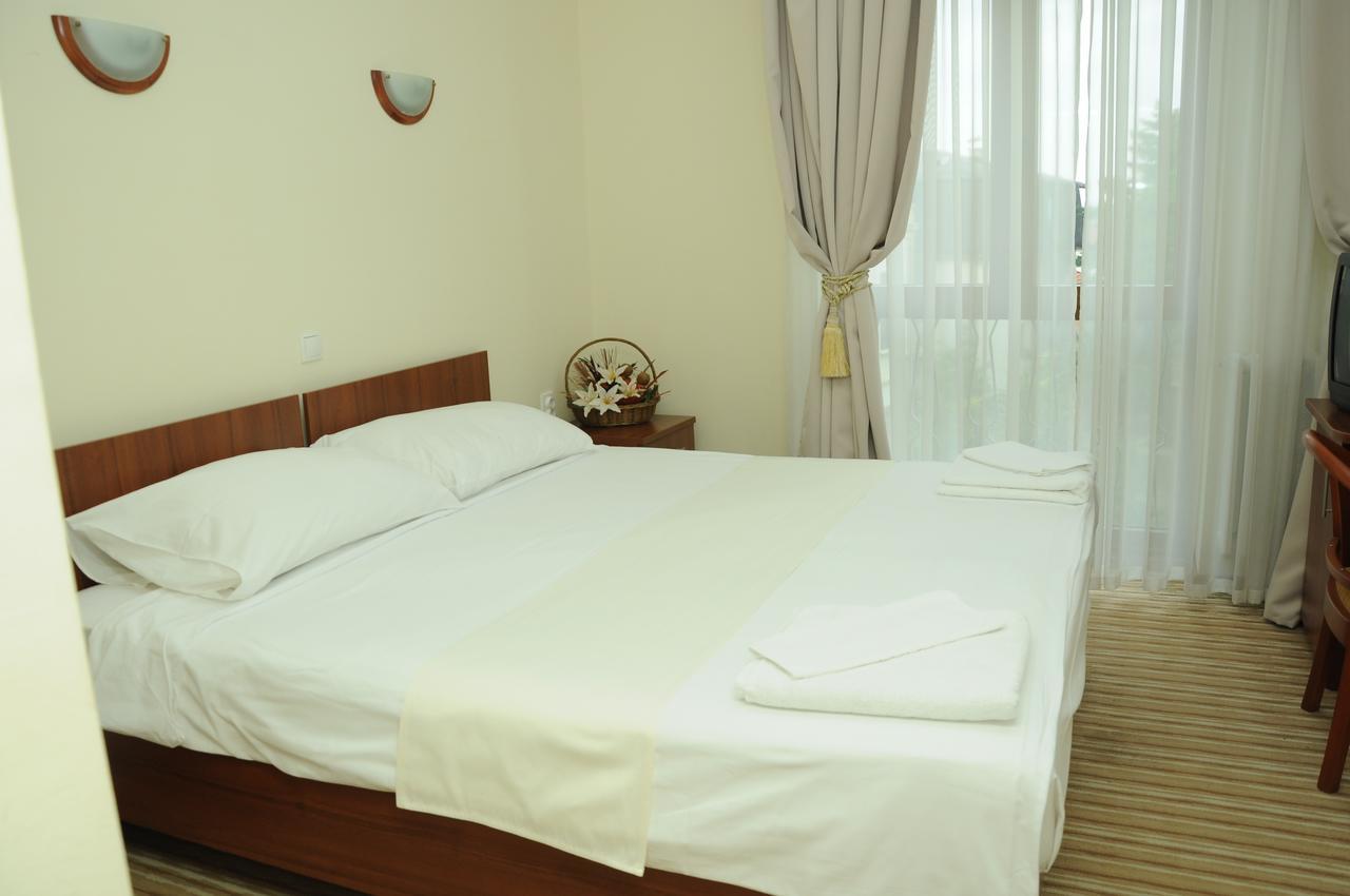 Hotel Shirok Sokak Bitola Zewnętrze zdjęcie